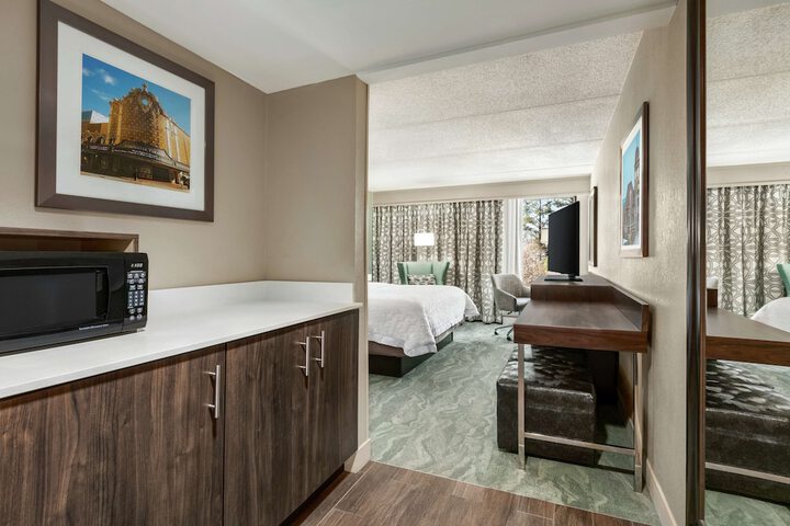 Room 16 of 59