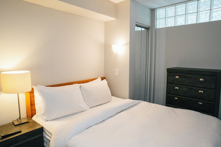 Room 55 of 98
