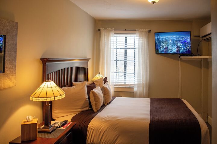 The Settlers Inn