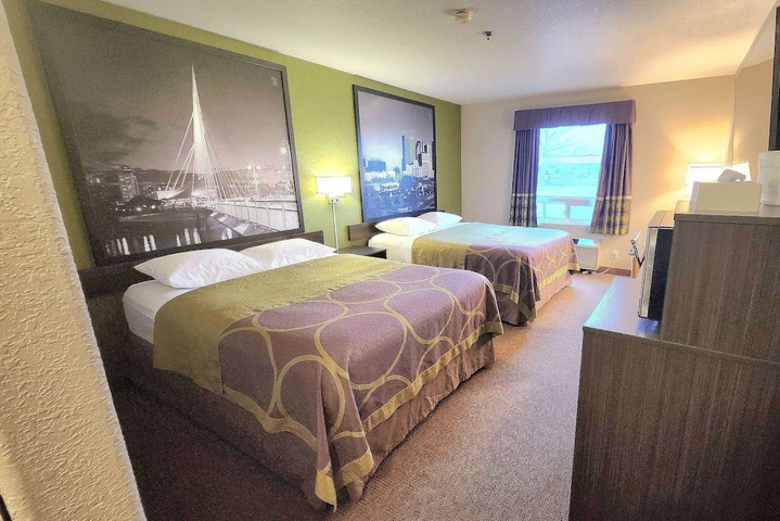 Room 9 of 27