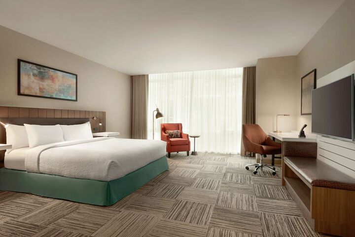 Room 11 of 25