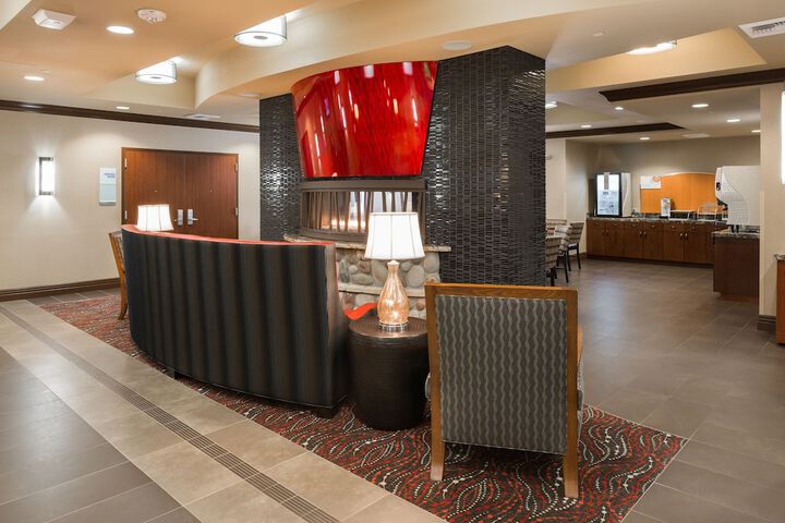 Hotel 3 of 48