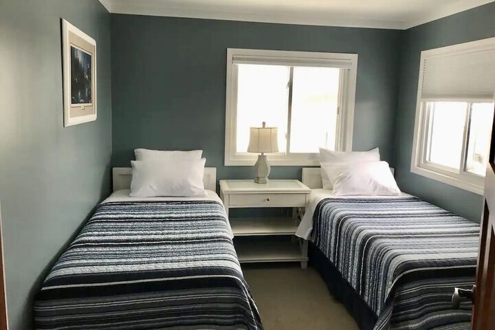 Room 34 of 47
