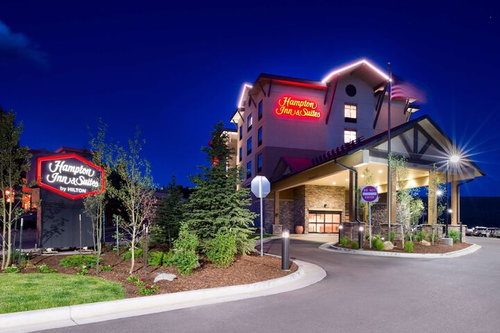 Hotel 5 of 51