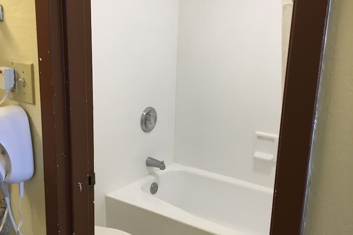 Room 15 of 23