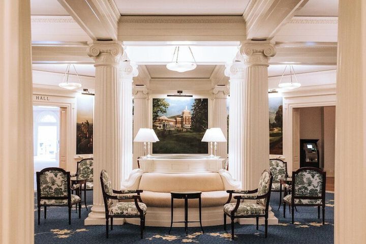 Ballroom/Hall 136 of 218