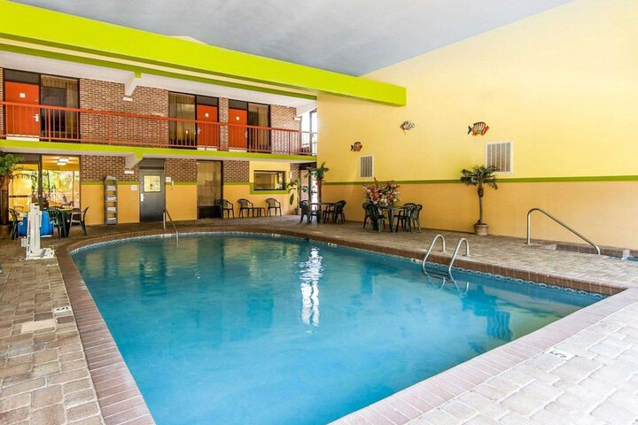 Pool 4 of 32