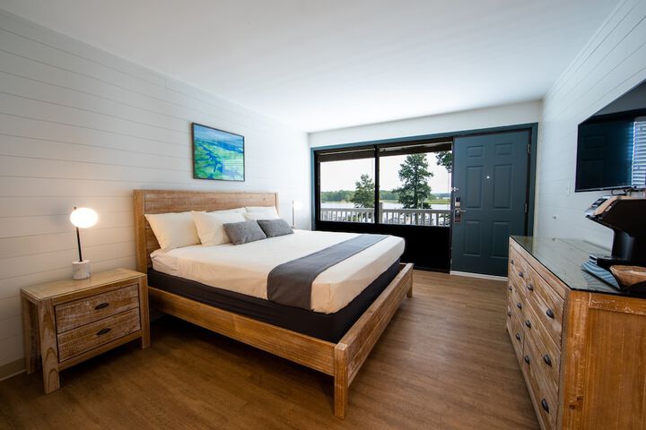 Rivers Rest Marina & Resort