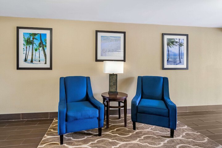 Hotel Interior 10 of 42