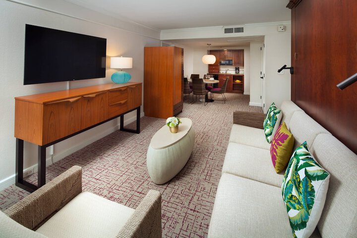 Room 34 of 58
