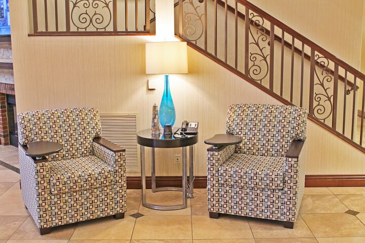 Holiday Inn Express Hotel & Suites Cape Girardeau I-55 by IHG