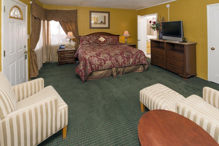 Room 16 of 48