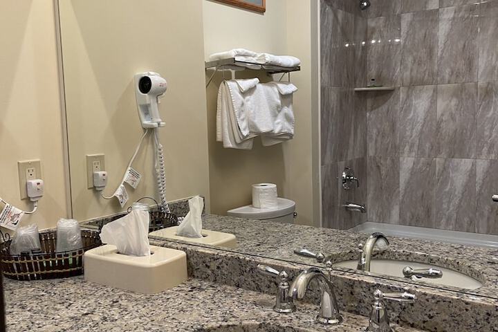 Country Inn of Hazlet