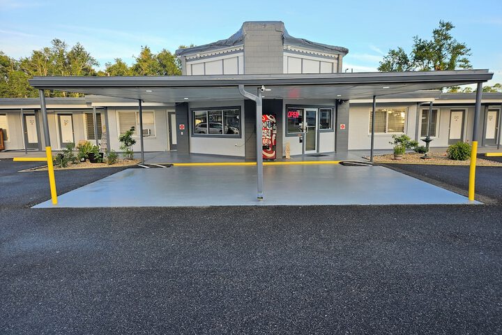 Royal Inn Motel