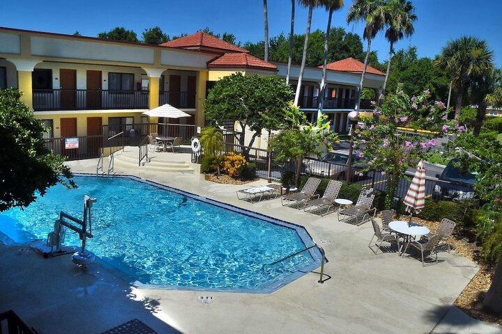Pool 3 of 35