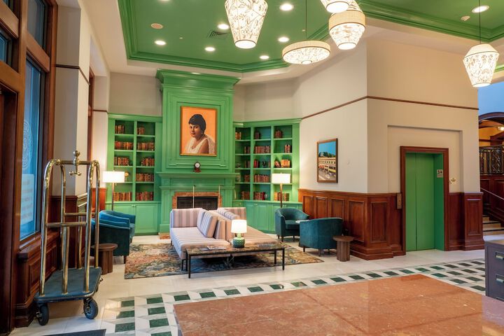The Carlton Hotel Atascadero – Paso Robles, a Tribute Portfolio Hotel