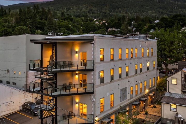 Stirling All Suites Hotel