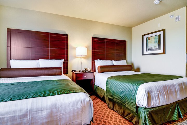 Cobblestone Inn & Suites - Winterset IA