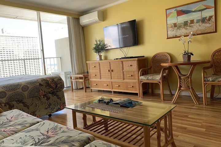Room 205 of 329