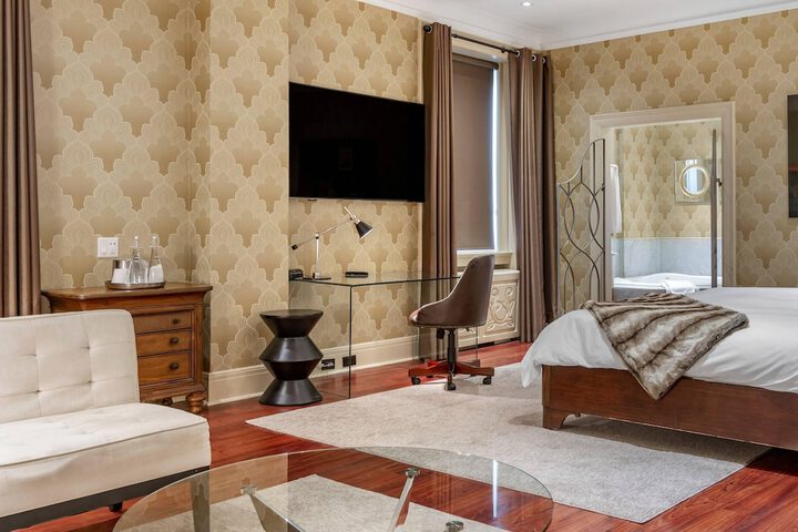 The Fort Garry Hotel Spa and Conference Centre, an Ascend Collection Hotel
