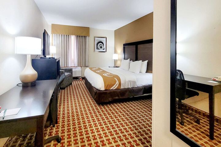 Room 29 of 39