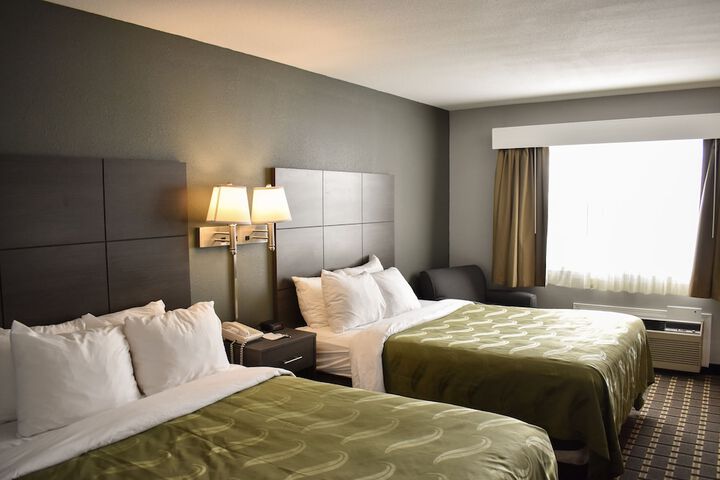 Room 14 of 35