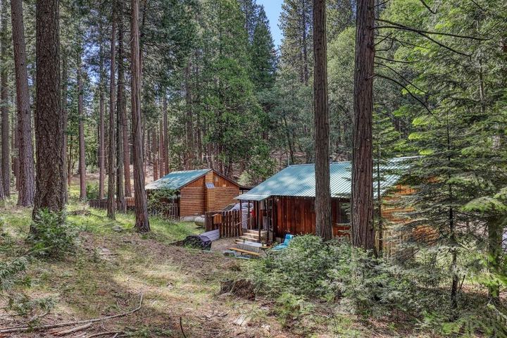 Yuba River Inn