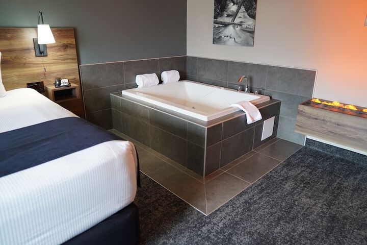 Hotel Ruby Ponderay / Sandpoint