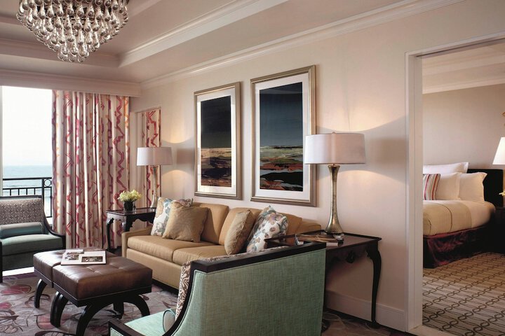 Room 42 of 82