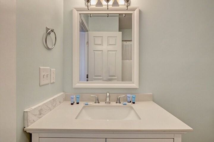 Loggerhead Inn & Suites