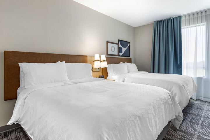 Staybridge Suites Dallas Grand Prairie by IHG