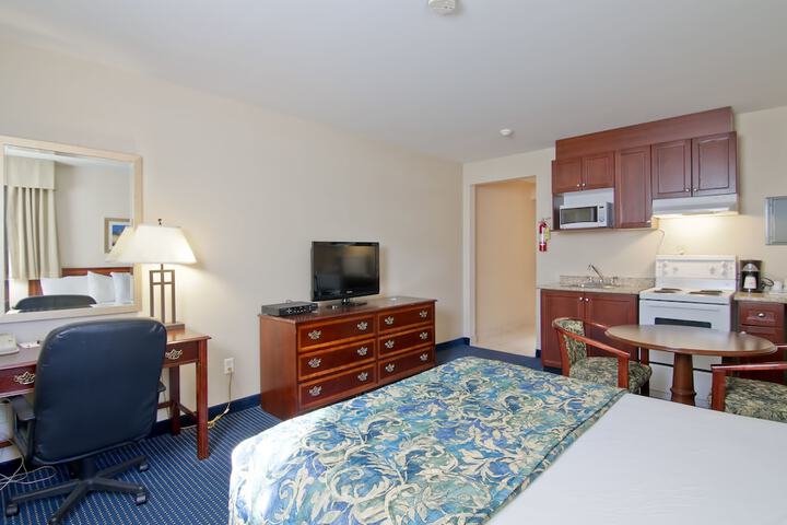 Room 25 of 46
