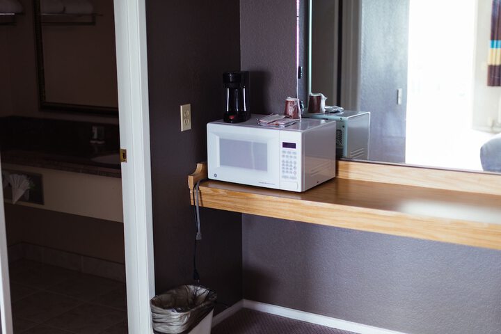 Room 26 of 37
