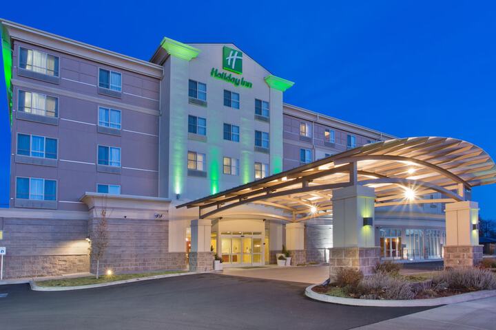 Hotel 3 of 52