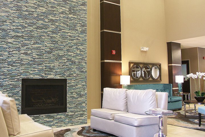 Holiday Inn Express Cleveland Northwest by IHG