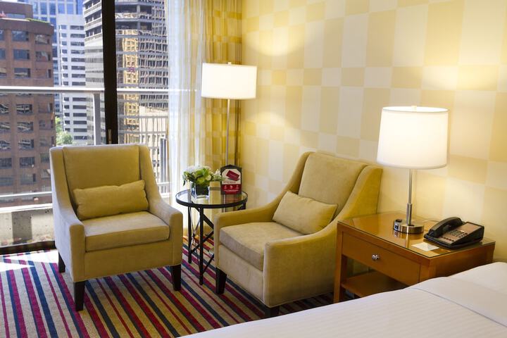 Pinnacle Hotel Harbourfront