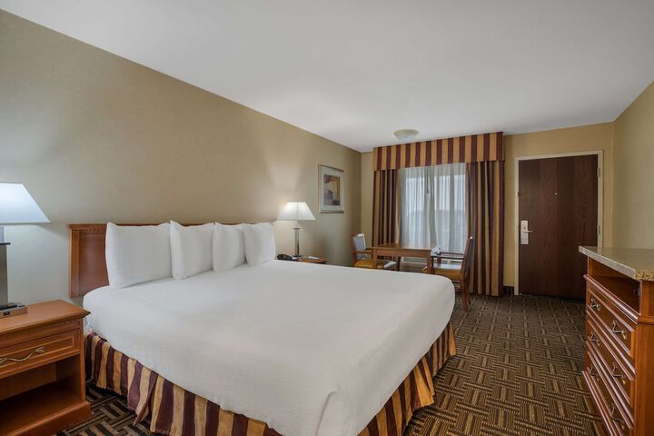 Room 20 of 37