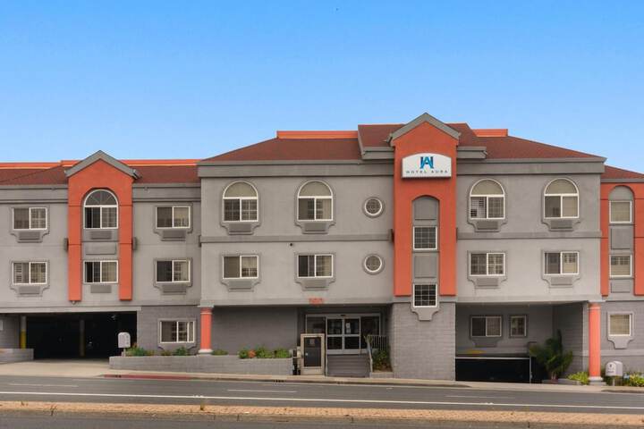 Hotel Aura SFO
