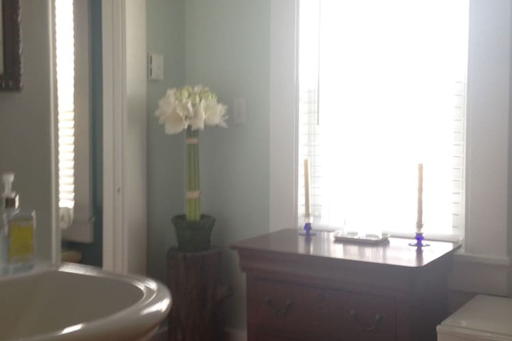 Room 21 of 26