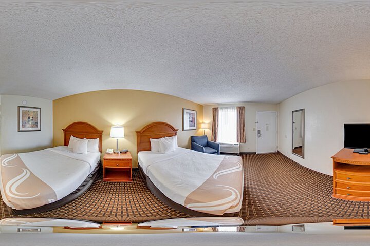Room 16 of 33
