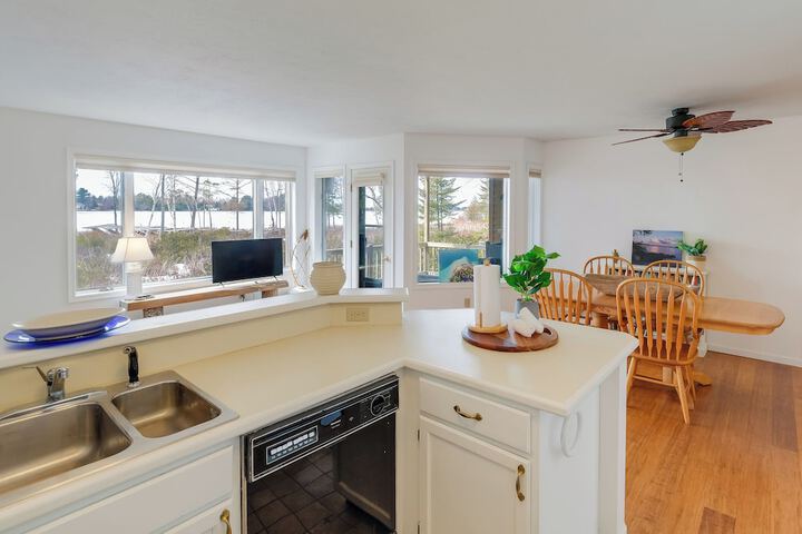 Lakefront Elk Rapids Vacation Rental w / Deck!
