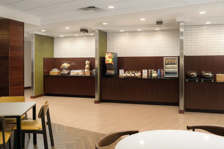 Fairfield Inn & Suites Columbia