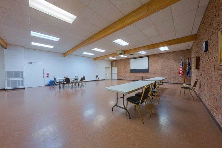 Ballroom/Hall 99 of 103