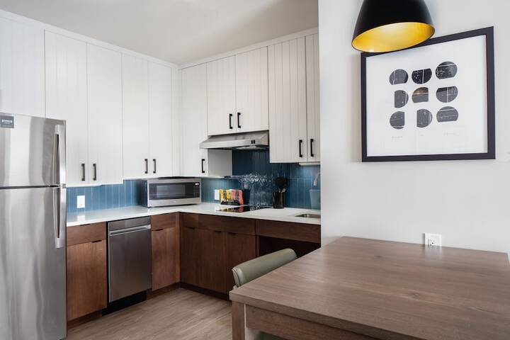 Staybridge Suites Iowa City Coralville by IHG