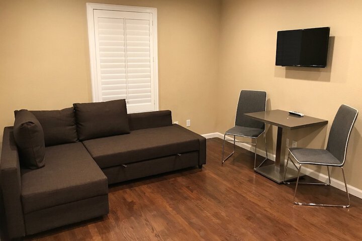 Room 28 of 36