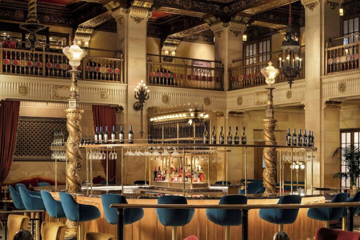 Davenport Hotel Autograph Collection