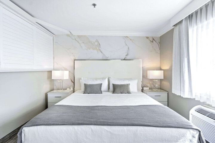 Room 49 of 89