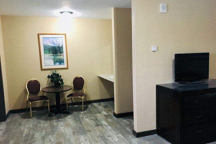 Room 41 of 79