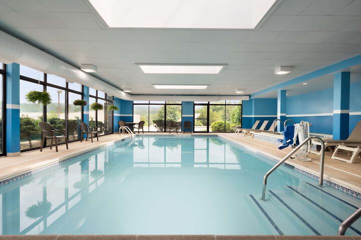 Pool 4 of 32