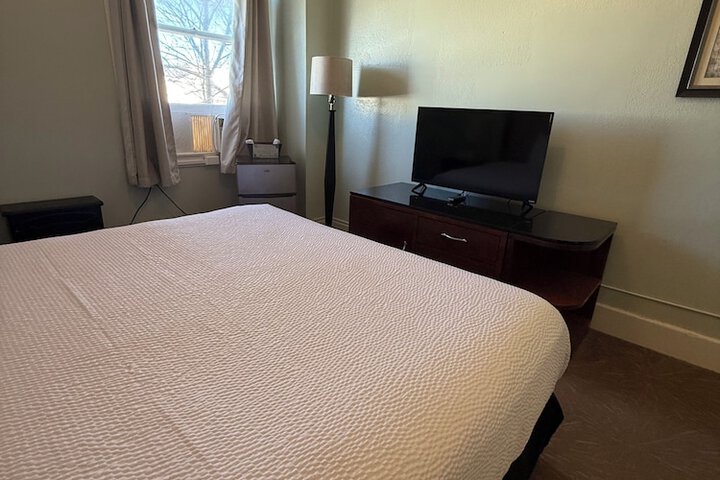 The Gadsden Hotel